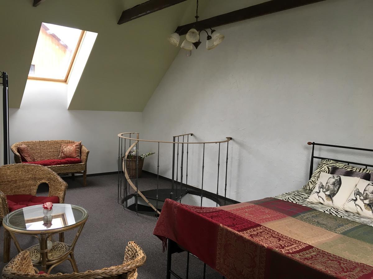 Villa Traku Terasa ทราไก ภายนอก รูปภาพ